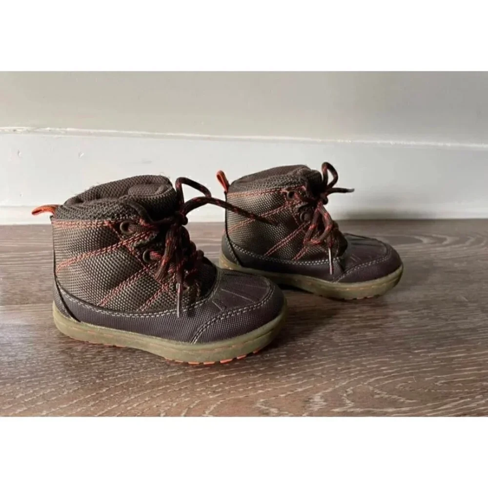Kids boots